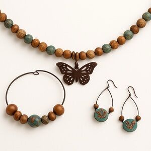 Butterfly Pendant Wooden Jewelry Set